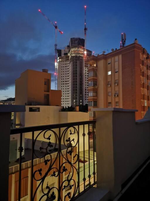Lujoso Piso Centro Aparcamiento Privado, Terraza & Ac Leilighet Málaga Eksteriør bilde